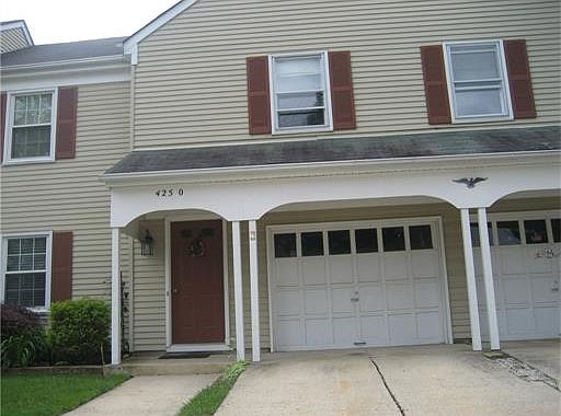 2nd image of 425O Newport Way