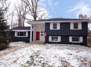 2843 Wildwood Rd, Columbus, OH 43231