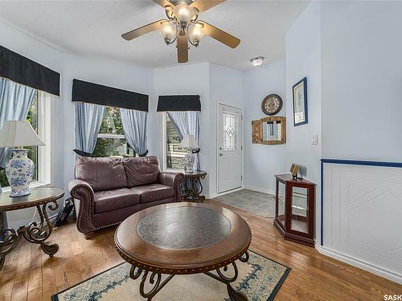 4th image of 63 Paradise Cir
