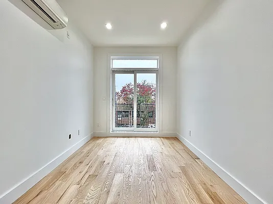 Rented by Doorway NYC, LLC | media 4