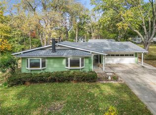 8602 Robandee Ln, Kansas City, MO 64138