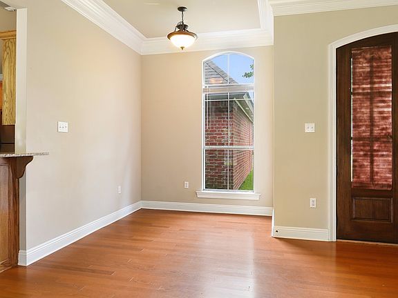4th image of 14531 Lake Meadows Ct