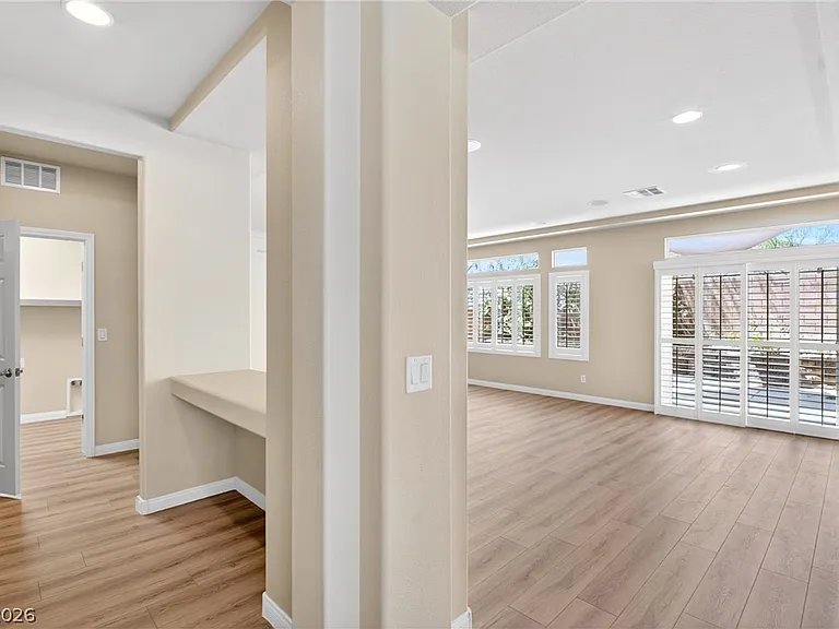 9735 Panther Hollow St — Photo 5