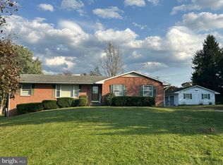 125 York Dr, Romney, WV 26757