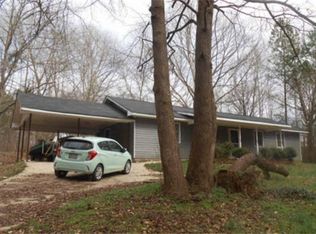 28 Jefferson Rd, Statham, GA 30666