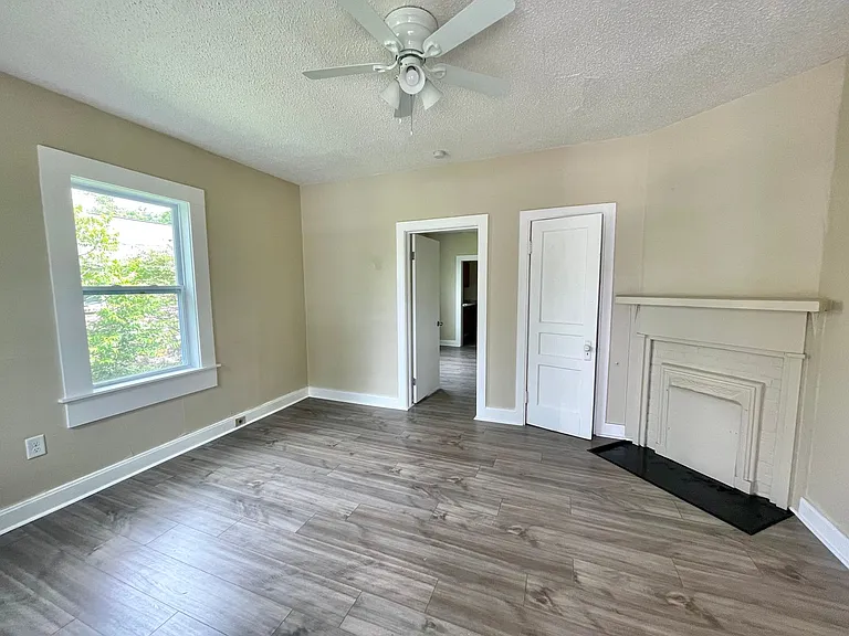 203 Morrison St — Photo 6