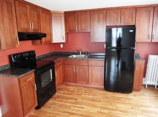 72 Park Ave APT 5, Portland, ME 04101