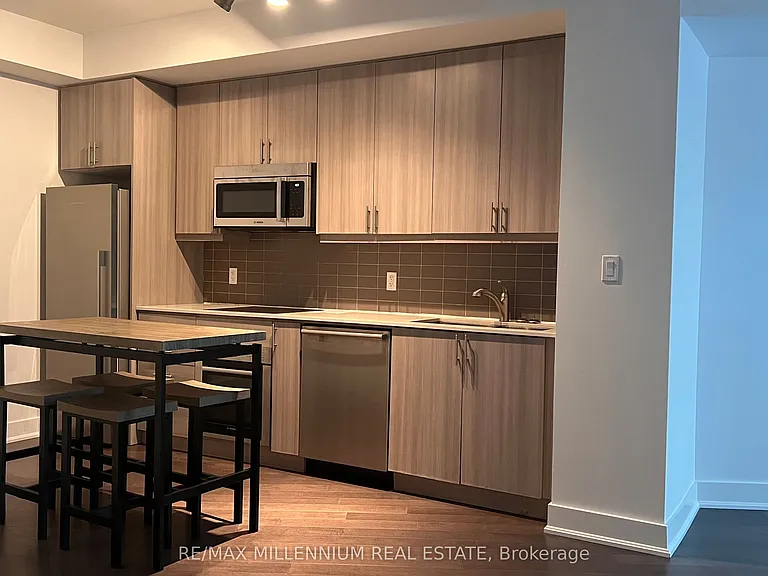 1 The Esplanade Dr #202 — Photo 14