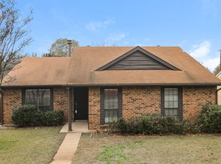 428 Matterhorn St, Cedar Hill, TX 75104