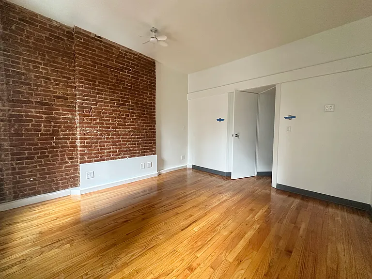 1372 York Ave #2B — Photo 2
