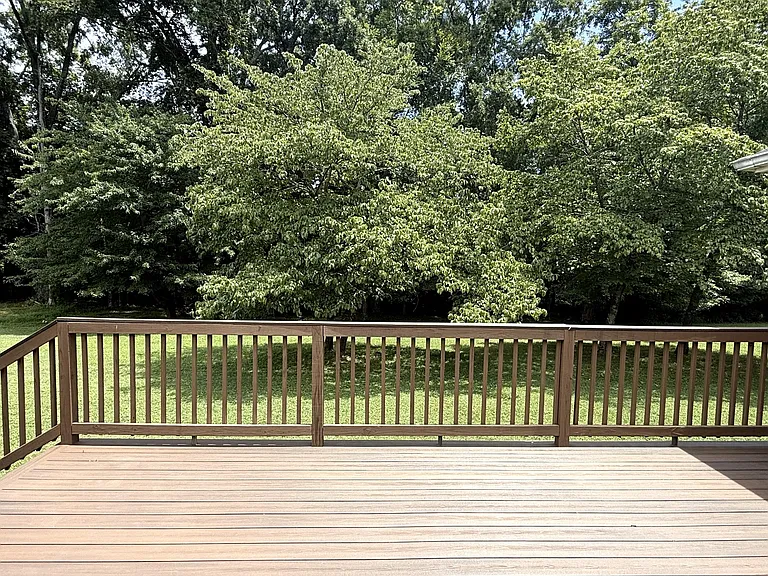 215 Woodson Dr — Photo 24