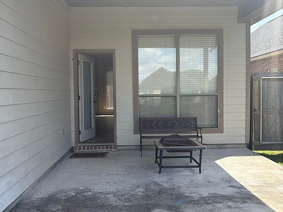 4th image of 2924 Nicholson Lake Dr