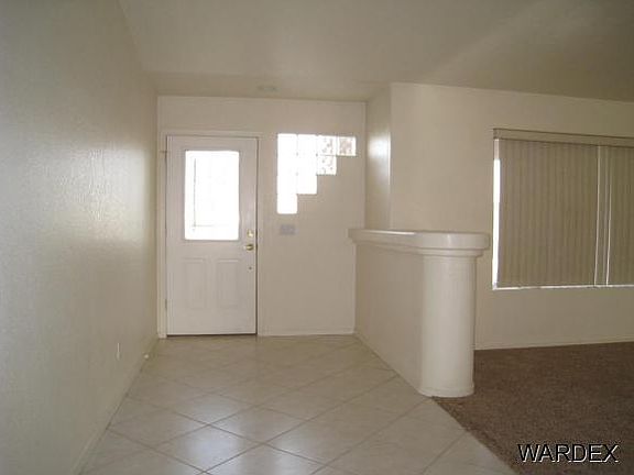 4th image of 621 Chemehuevi Plz