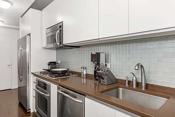 Sold by Compass | media 3