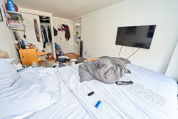 Rented by Genik Group Corp | media 3