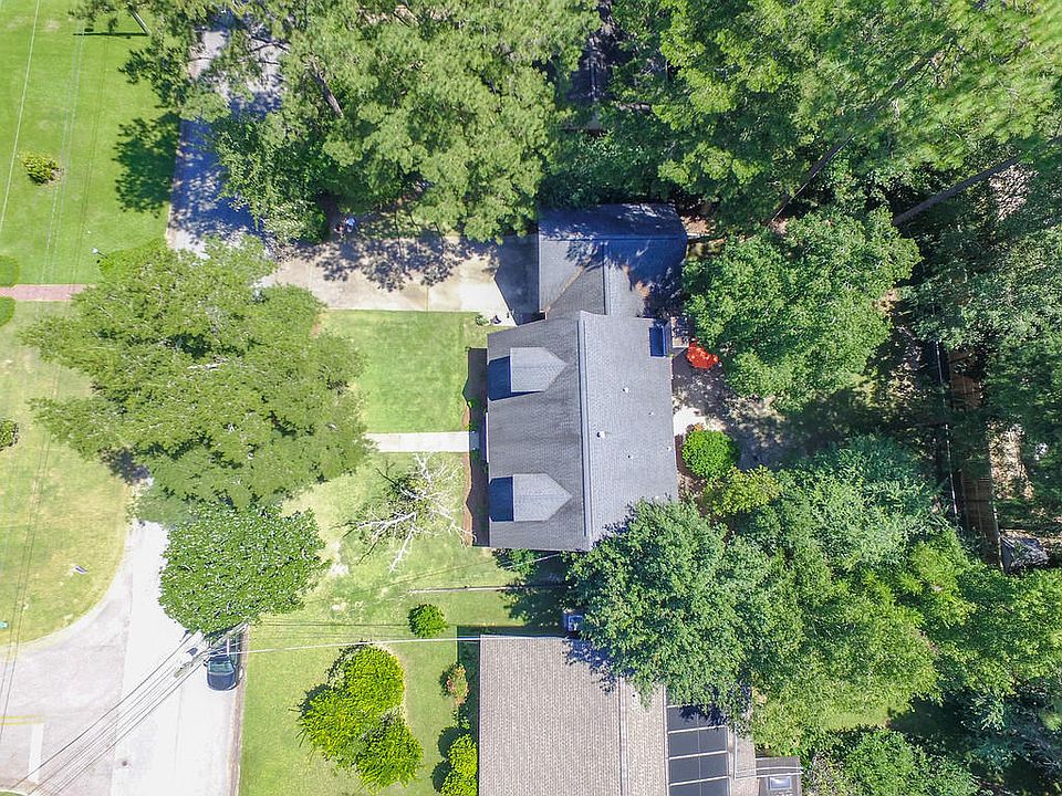 2nd image of 502 Mandalay Dr