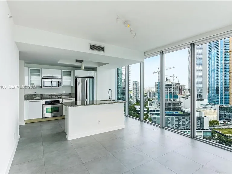 888 Biscayne Blvd #2212 — Photo 13
