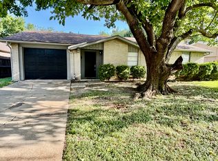 809 Cielo Vista Dr, Grand Prairie, TX 75052