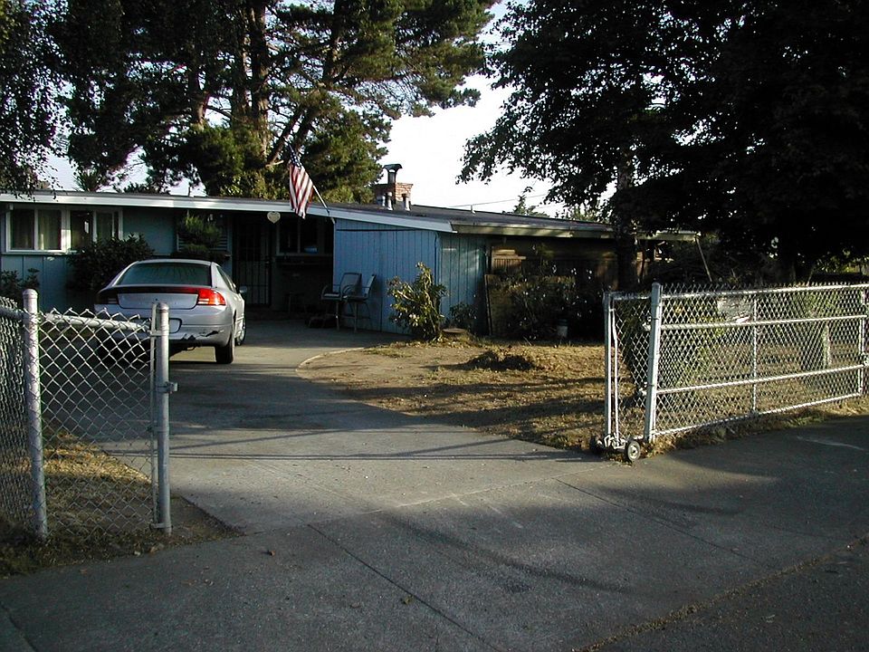 816 W. Henderson St