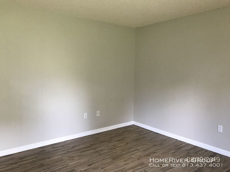 1st image of 11600 Mendel Dr APT 5