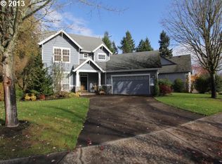 18123 SW Fitch Dr, Sherwood, OR