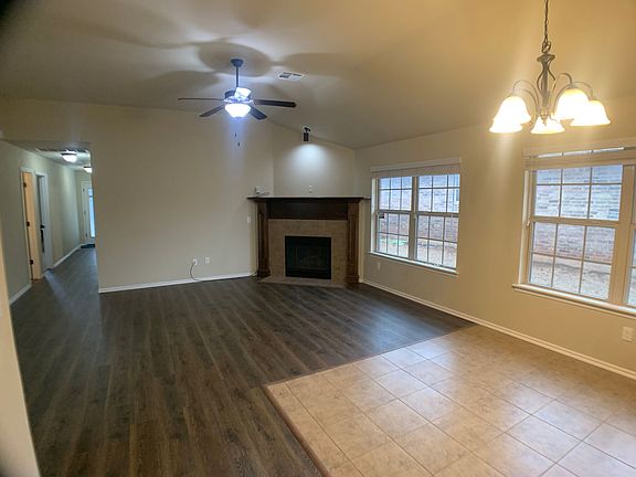 2nd image of 15828 Sonador Dr