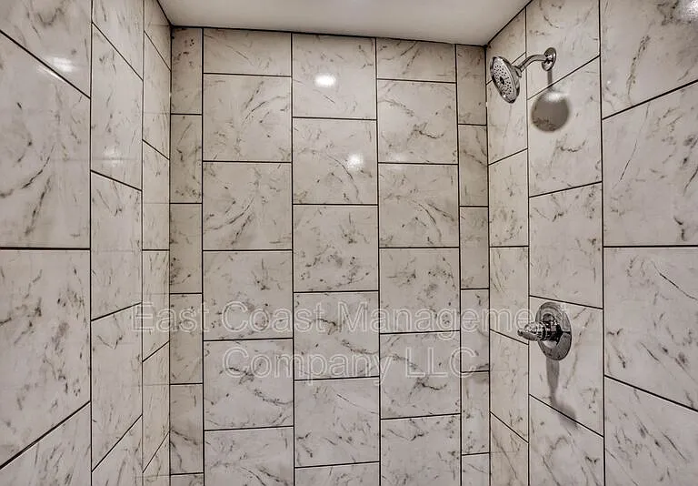 2110 Taylor Ave #B — Photo 10