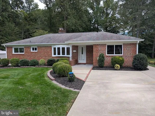 9921 Richlyn Dr, Perry Hall, MD 21128