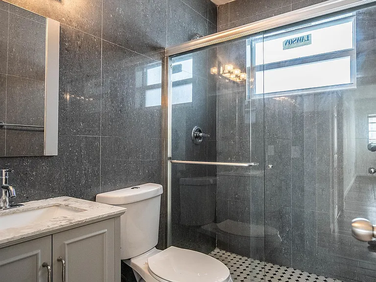 1120 Euclid Ave #9 — Photo 16