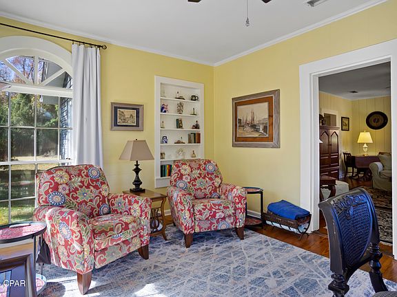 5th image of 16116 SE Pear St