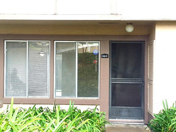 2nd image of 3419 Prince Albert Ct