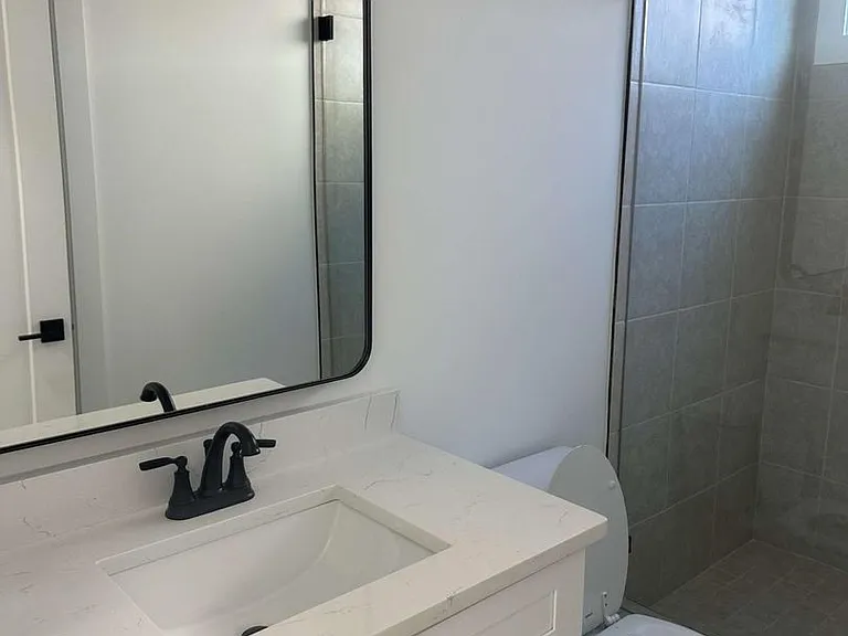 1239 Plaza Ave SW — Photo 10
