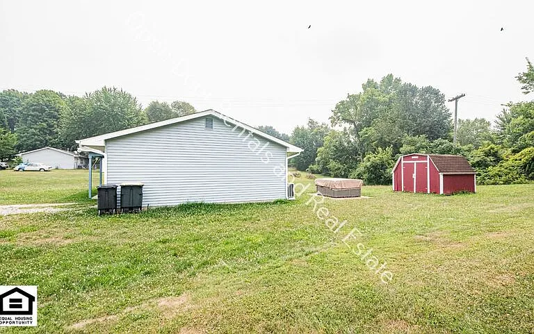 1506 S Dowling St — Photo 17