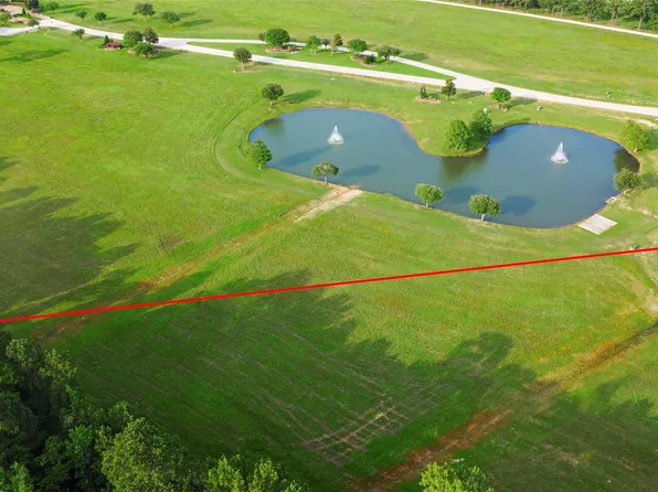 2000 Kallen Valley Ct, Hockley, TX 77447