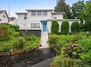 144 S Broadway #1, Tarrytown, NY 10591