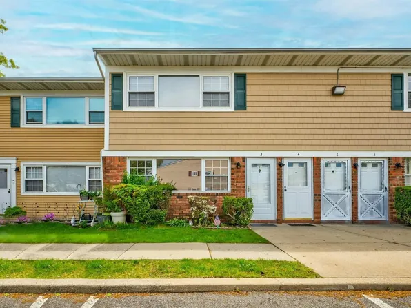 1-3 Atlantic Avenue #3, Farmingdale, NY 11735