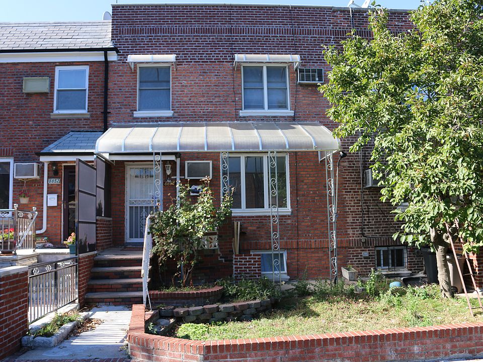 1st image of 8848 16th Ave