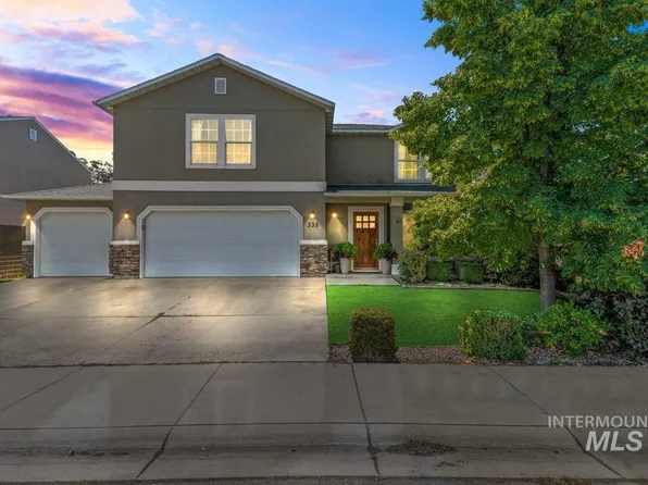 335 E Willowcreek Dr, Middleton, ID 83644
