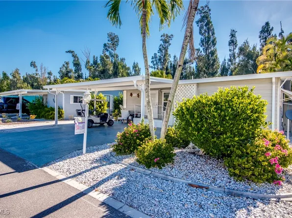 7230 Drum Dr, Saint James City, FL 33956