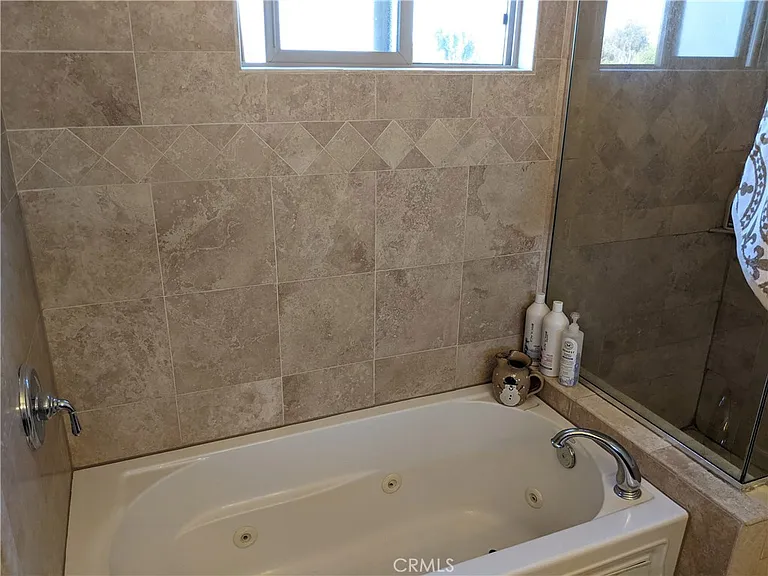 13260 Landale St — Photo 46
