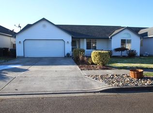 2257 52nd Ave, Longview, WA 98632
