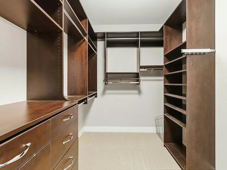 9202 E 53rd Ave — Photo 17