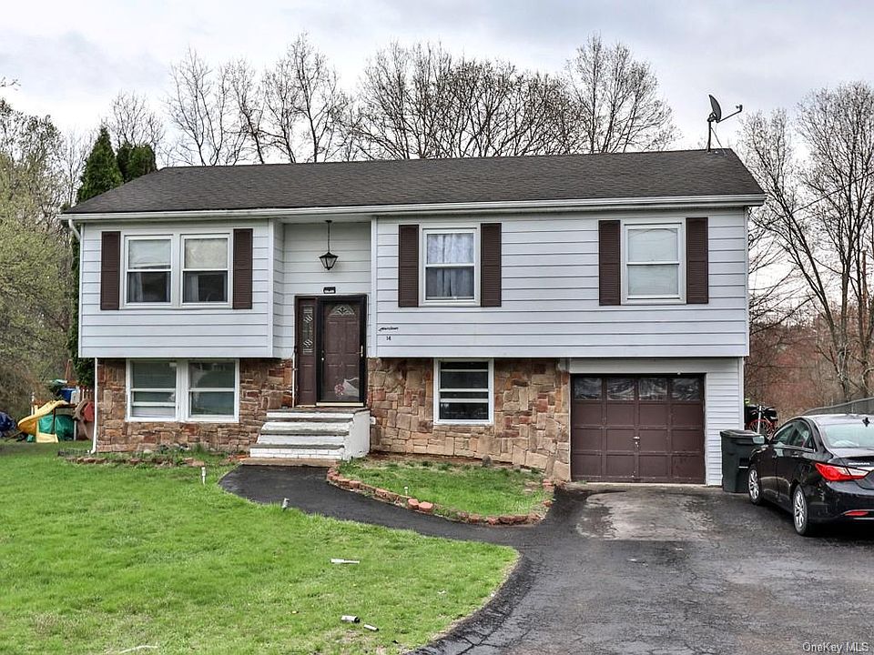 1st image of 14 Oak Ln