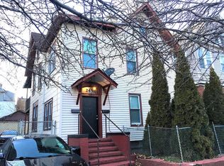 245 S 7th St #1, Newark, NJ 07103