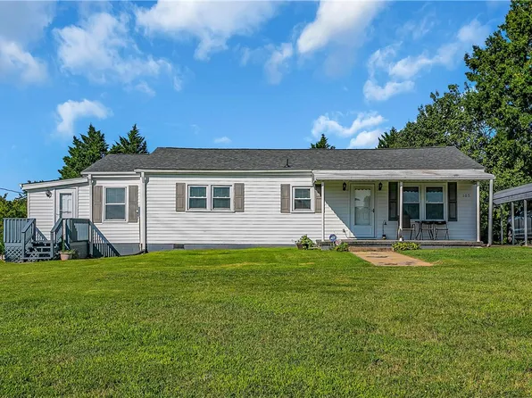 105 Hank Dr, Easley, SC 29640