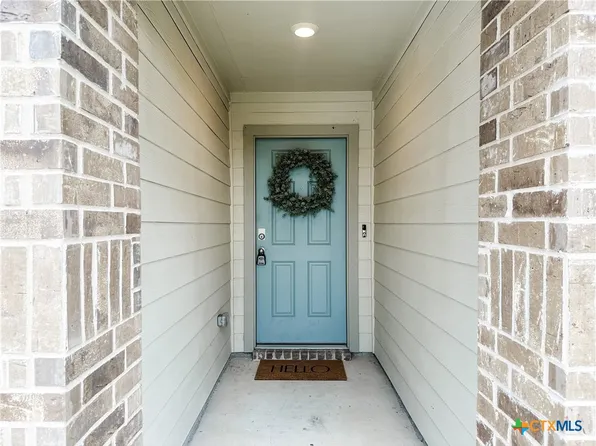 133 Hazel Grv, San Marcos, TX 78666