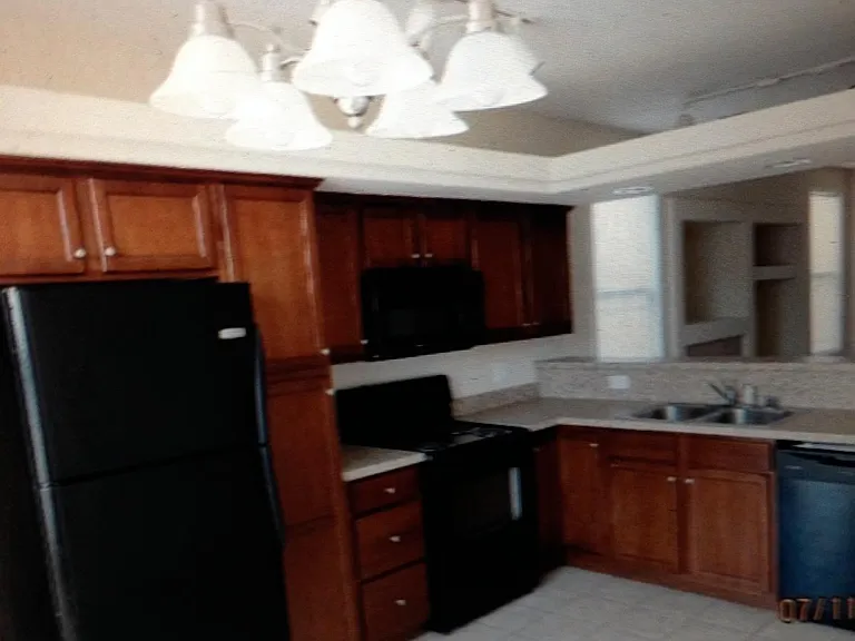 3193 Sandersville Rd — Photo 3