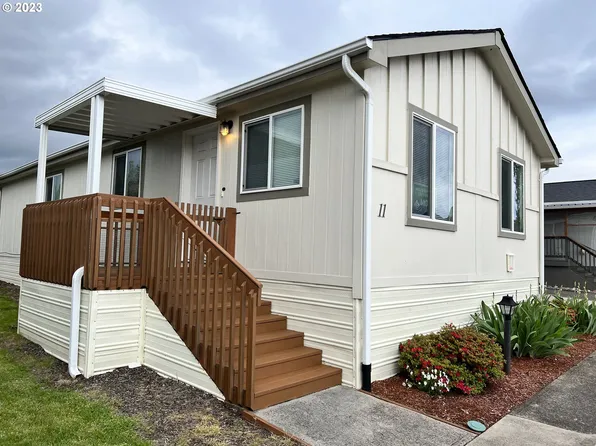 20248 Highway 213 Unit 11, Oregon City, OR 97045