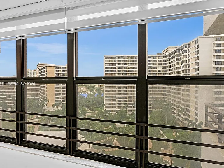 2500 Parkview Dr #1219 — Photo 26
