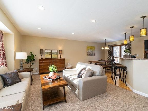 3rd image of 2141 Stevenson Dr
